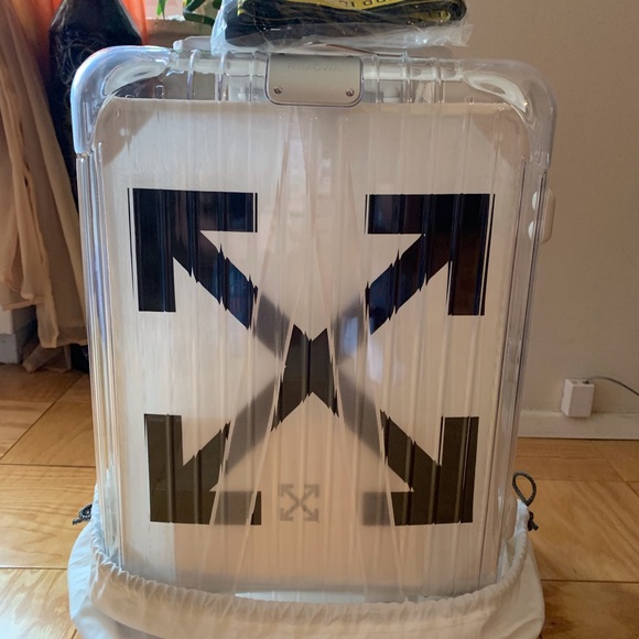 Brand New Rimowa Suitcase - Picture 2 of 3